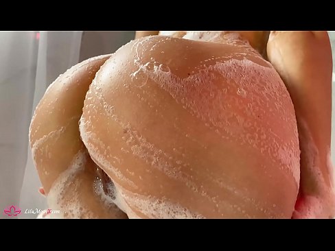 ❤️ Donkerkop masturbeer poes met vibrator tot intense orgasme in stort ️ Seksvideo op af.super-vip.top ❌️❤